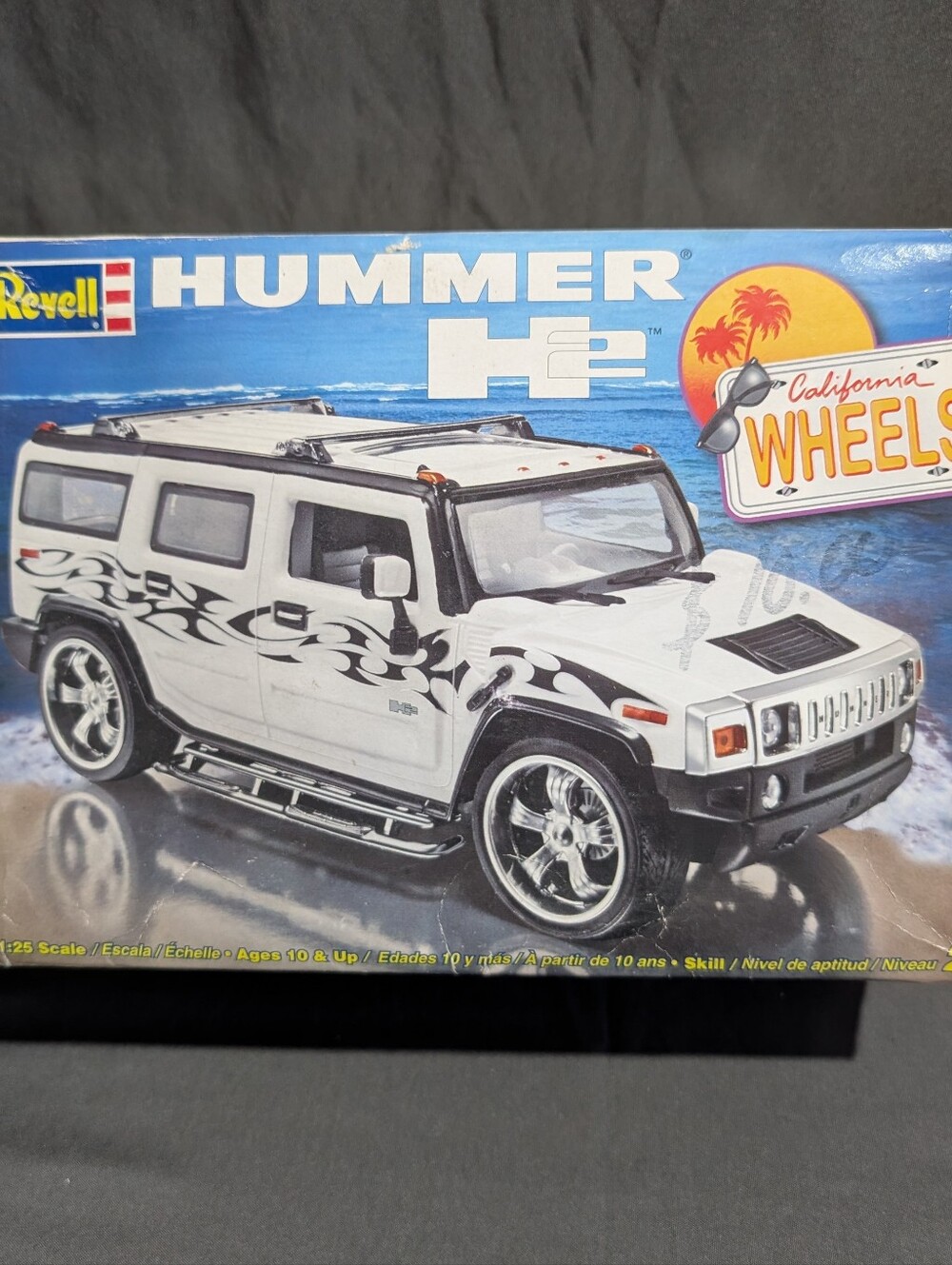 Revell Hummer H2 California Wheels Plastic Model Kit 1:25 Open Box Sealed Bags